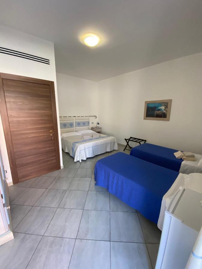 Tigrillo Bed&Breakfast Olbia Bagian luar foto