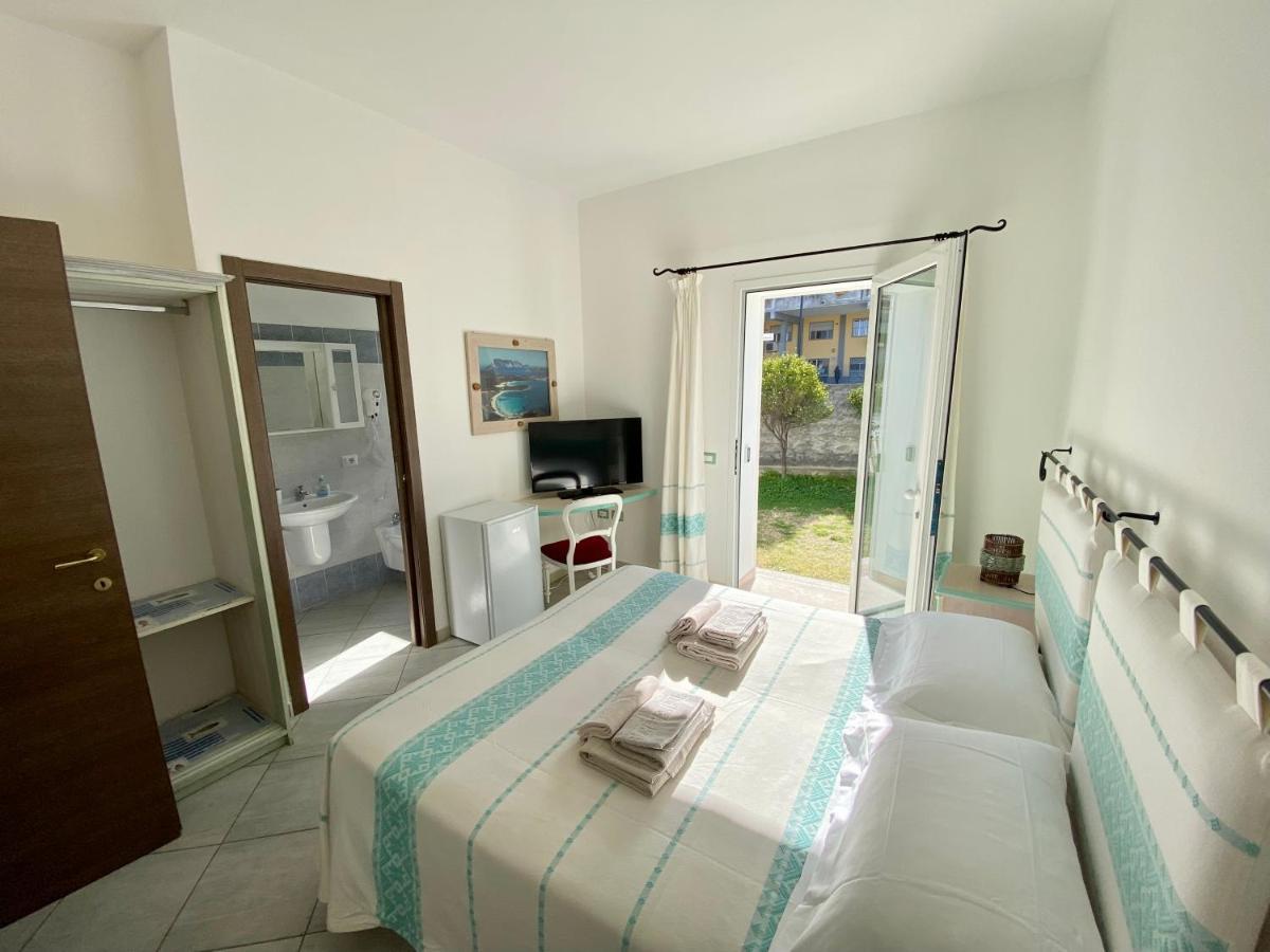 Tigrillo Bed&Breakfast Olbia Bagian luar foto